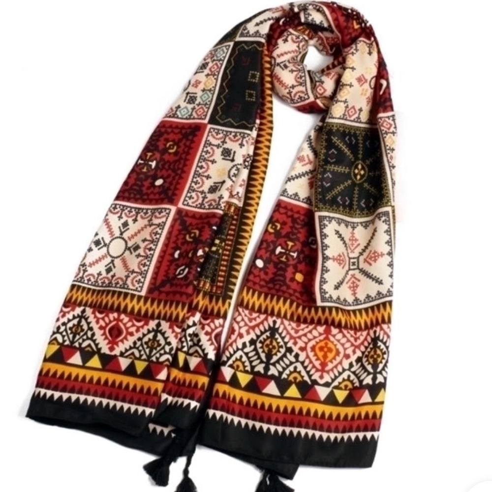 Geometric Patterned Scarf - Multicolor - Picture 2 of 3